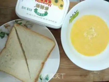Make Garlic toast step 0