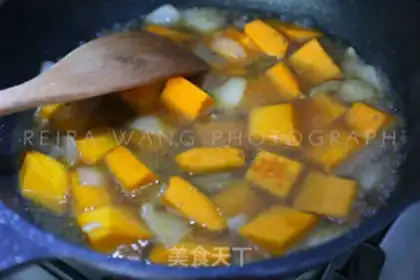 Make Onion pumpkins step 6