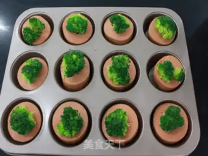 Make A little round of cheese step 4