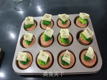 Make A little round of cheese step 6