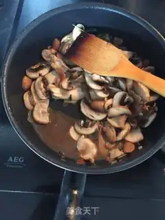 Make Mushroom pasta step 5