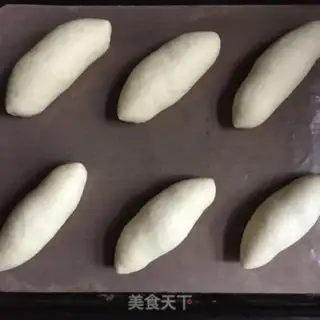 Make A salad pine bun step 5