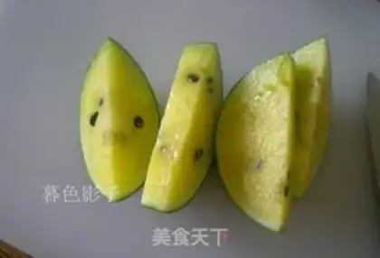 Make cucumber yogurt step 2