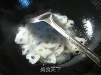 Make Scrambled sprouts step 2