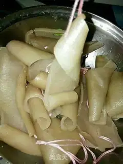 Make Fried pig skin step 3