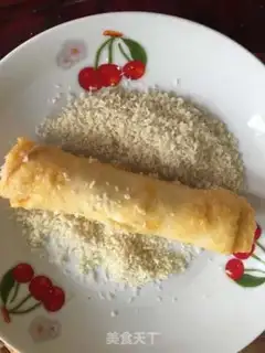Make Shrimp cheese rolls step 4