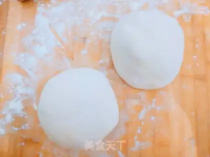 Make Long silver rolls step 2