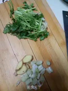 Make Fungus and chicken step 2