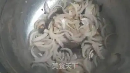 Make Onion fried eggs step 6