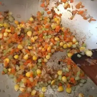 Make Shrimp-coloured rice step 5