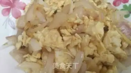 Make Onion fried eggs step 8