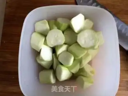 Make Spoon fan soup step 4