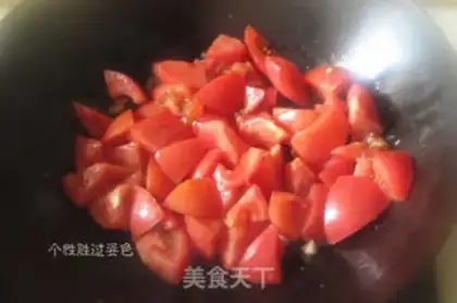 Make Tomato egg noodles step 2