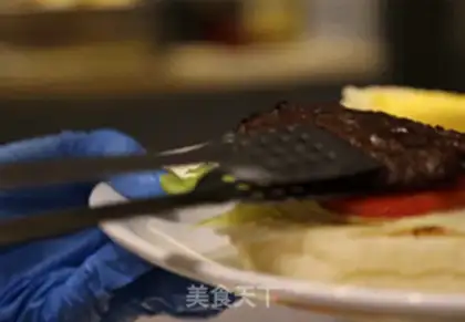 Make Cheese and beef burgers step 7
