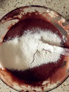 Make Chocolate softcake step 9