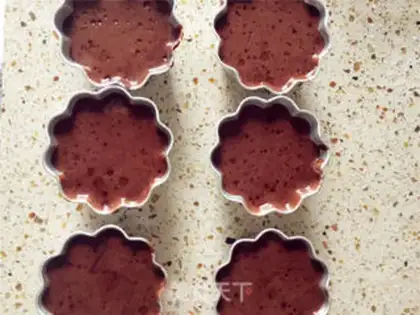 Make Chocolate softcake step 12
