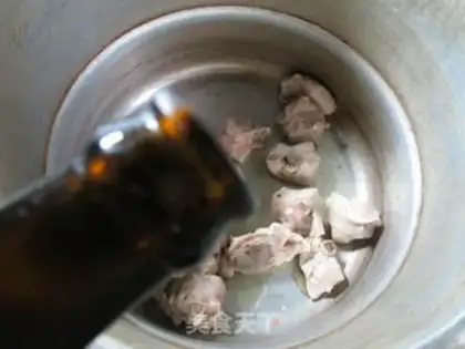 Make A little cabbage steak fan soup step 1