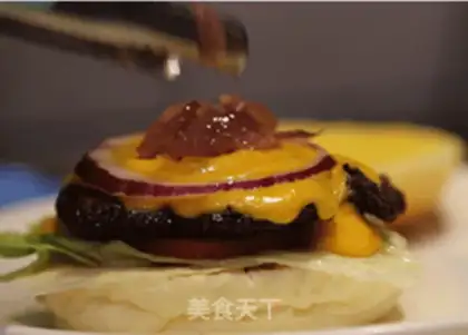Make Cheese and beef burgers step 9