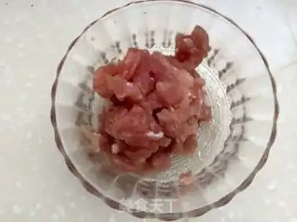 Make Pyramid radish step 1