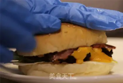 Make Cheese and beef burgers step 12
