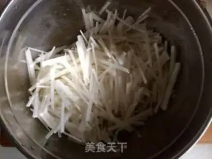 Make Pyramid radish step 4
