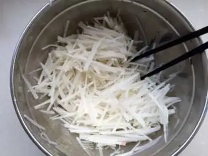 Make Pyramid radish step 5