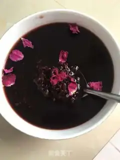 Make Rose and rice congee step 0
