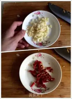 Make Garlic peppers and emptiness step 3