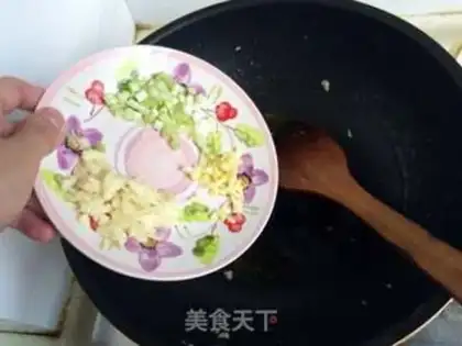 Make Pyramid radish step 10