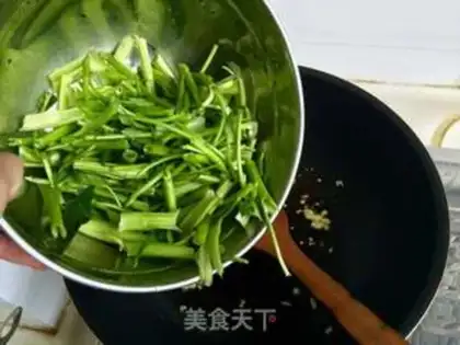 Make Garlic peppers and emptiness step 6