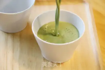Make Tea and cream step 3