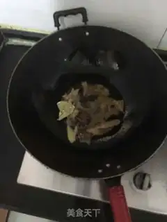 Make Soy sauce dry tofu step 2