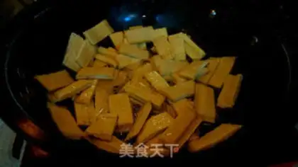 Make Soy sauce dry tofu step 7