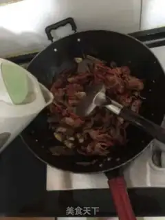 Make Spicy lobster step 7