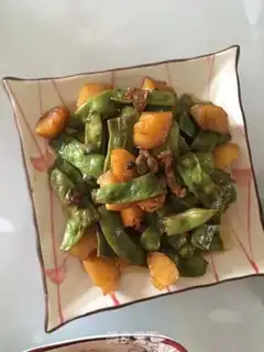 Make Potato stew step 0