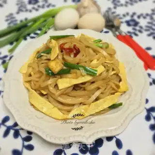 Make Egg fried river powder step 9