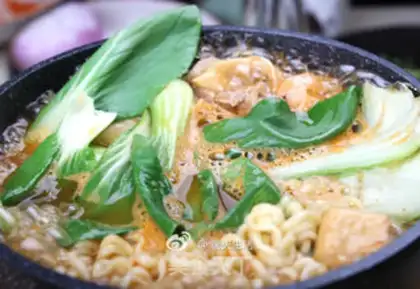 Make Stone pot noodle step 6