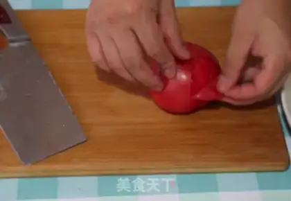 Make Tomato fried eggs step 0