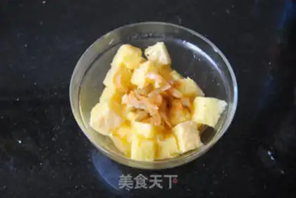 Make Tomato eggs step 4
