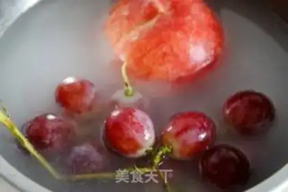 Make Fruit cups step 1