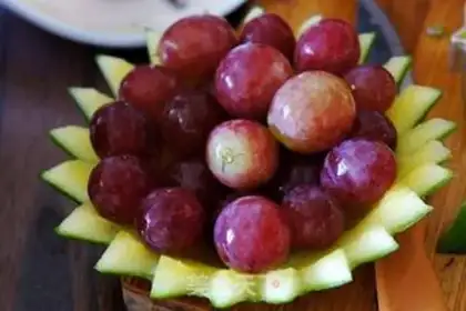 Make Fruit cups step 4