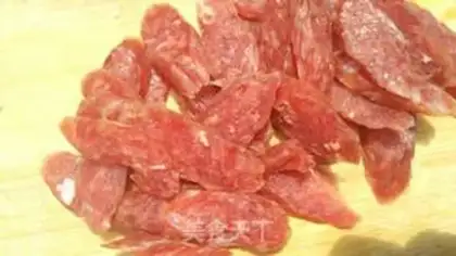 Make Pepper fried sausage step 3
