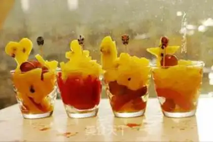Make Fruit cups step 7