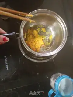 Make Cheese sauce bacon pasta step 4