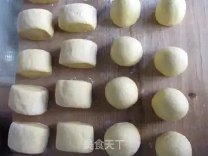 Make Melon buns step 6