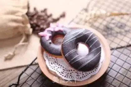 Make Sweet and delicious doughnuts step 10