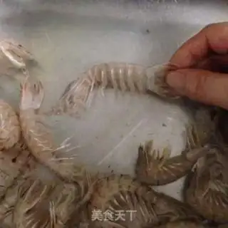 Make Pickle shrimp step 0