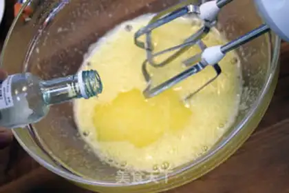Make Olive oil cake step 3