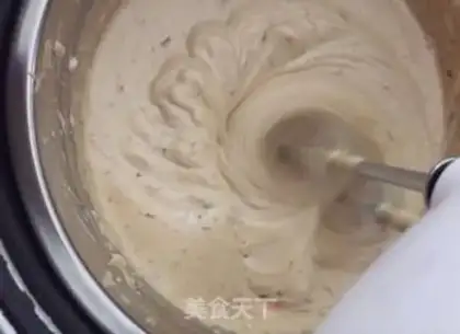 Make Sesame date cupcakes step 3