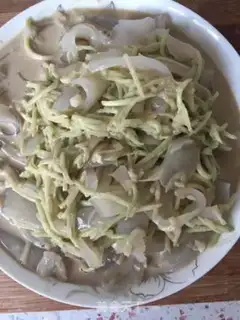 Make cucumber with green bean skin step 8